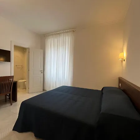 Giovanni 4* Рим